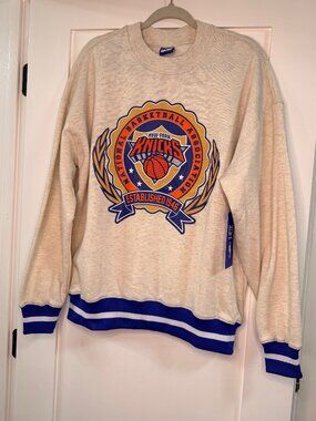 New York Knicks Men's Ultra Game Tan Sweatshirt Large Logo Size Medium New